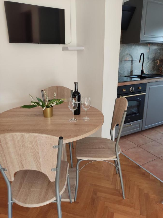 Apartman Car Vir Dış mekan fotoğraf
